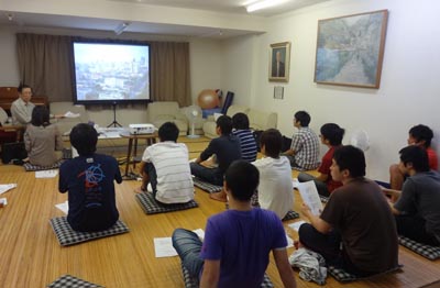 懇話会